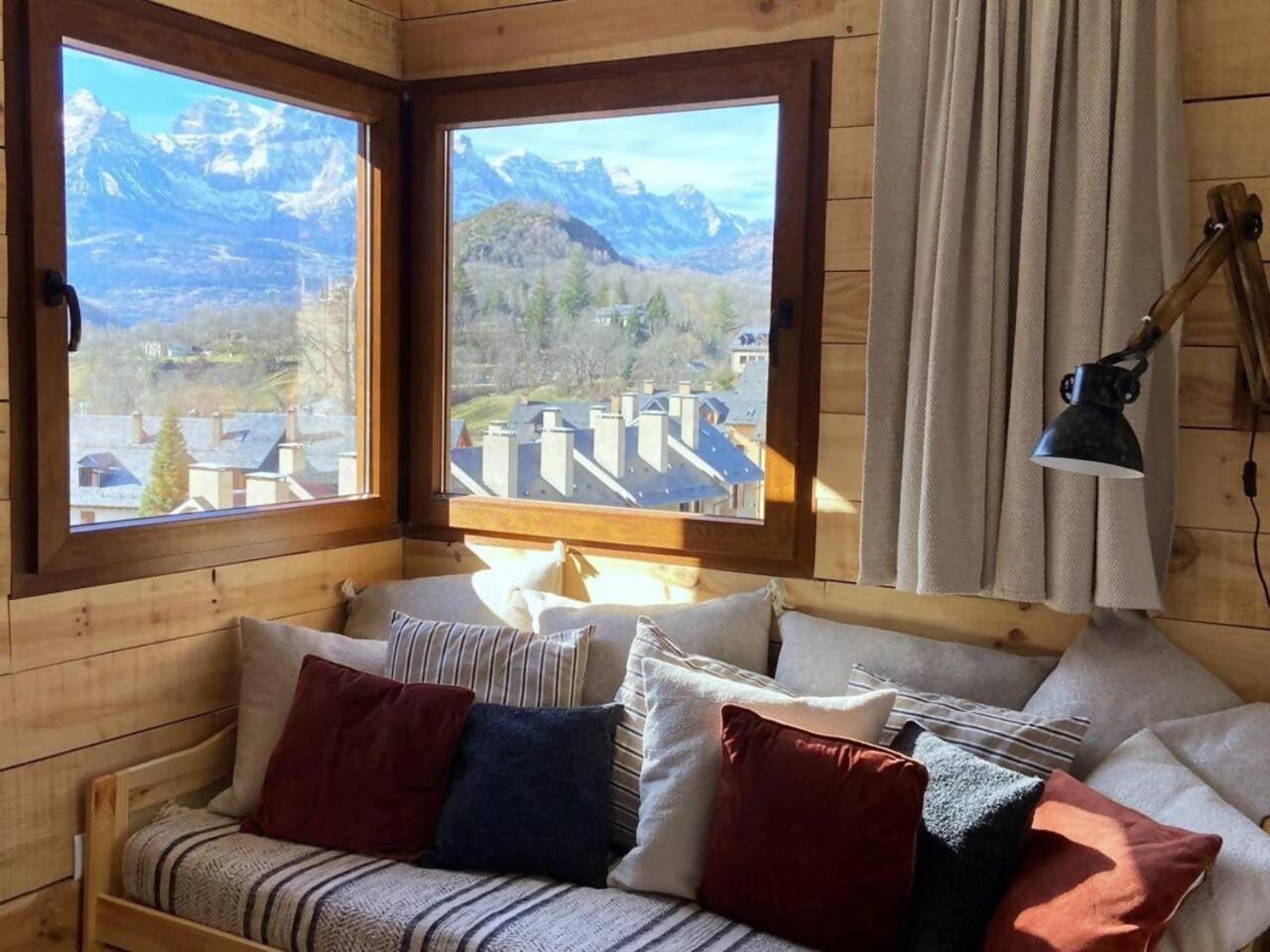 パンティコサVistas A Pie De Pistas Y Wifiアパートメント エクステリア 写真